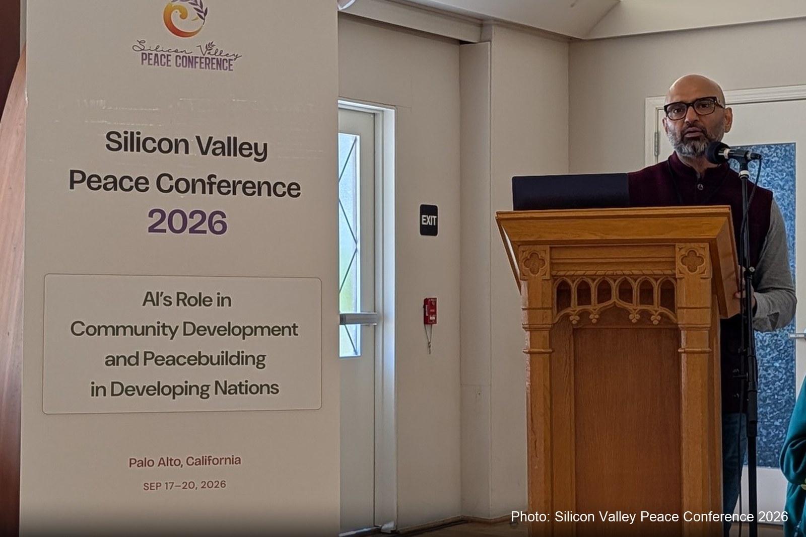 Gaurav Rastogi presenting Deus Et Machina at the Silicon Valley Peace Conference 2026